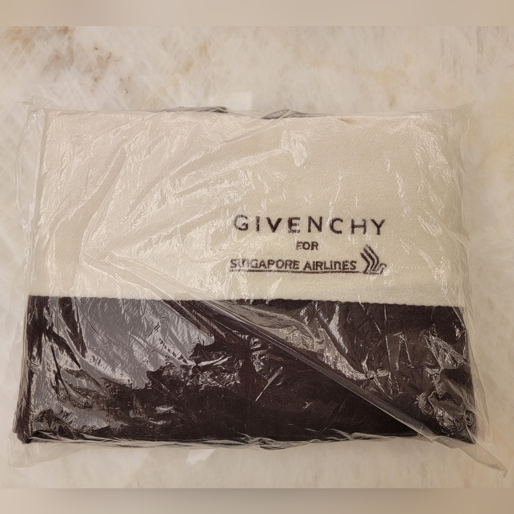 Givenchy for Singapore Airlines First Class Throw Blanket